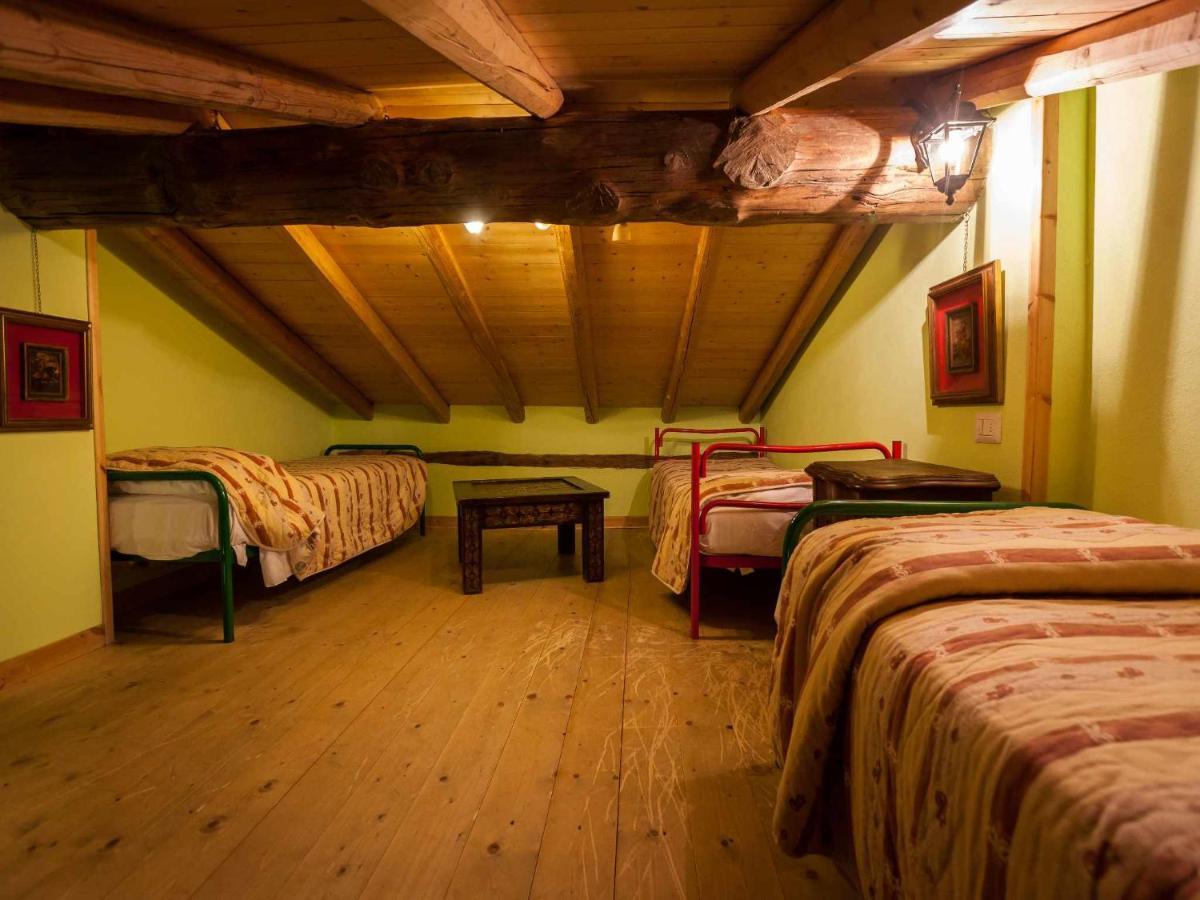 Agriturismo Al Marnich Schignano  Eksteriør bilde