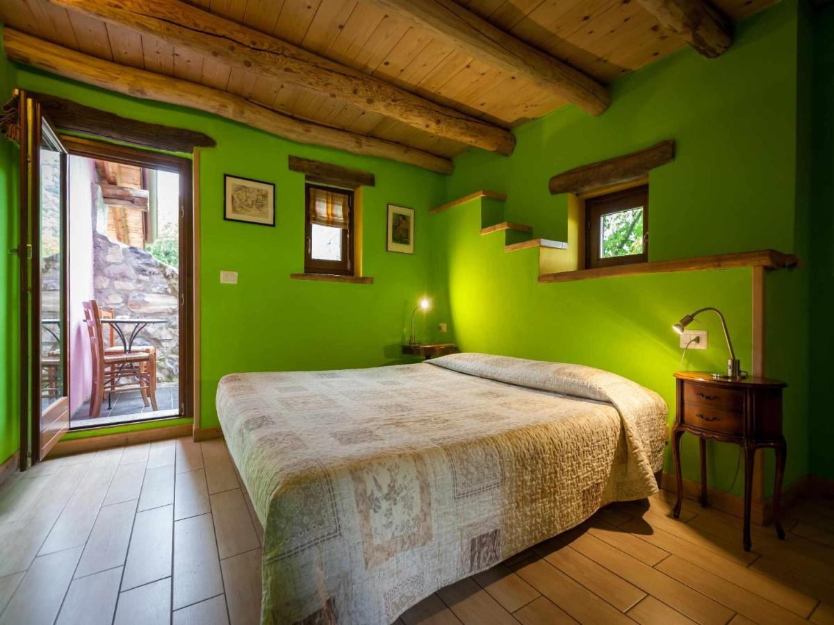 Agriturismo Al Marnich Schignano  Eksteriør bilde